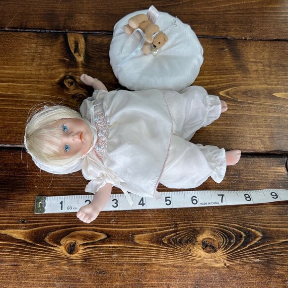 Pauline Bjonness Jacobsen Baby Doll Porcelain Satin Cloth Blonde Hair Blue Eyes - Picture 12 of 13